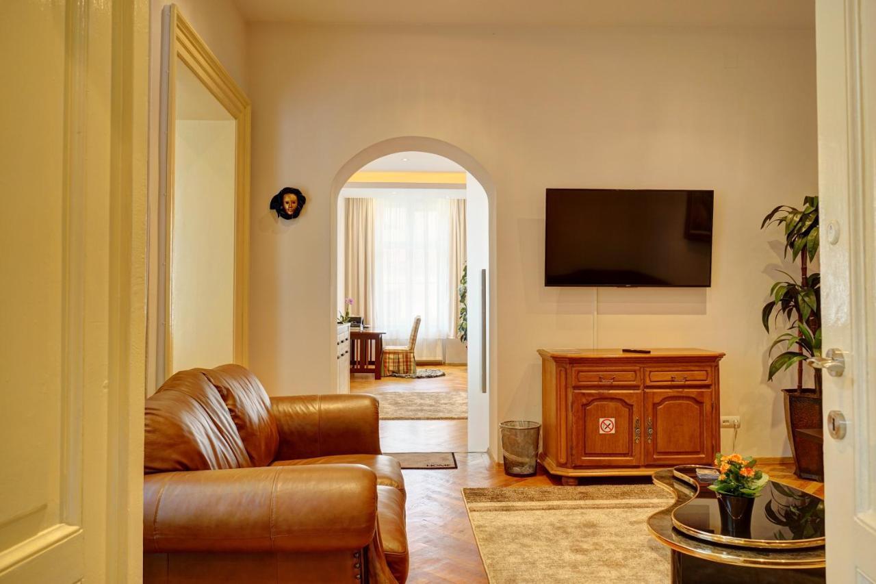 Appartement Casa De Vis, Brasov Old City Centre Extérieur photo